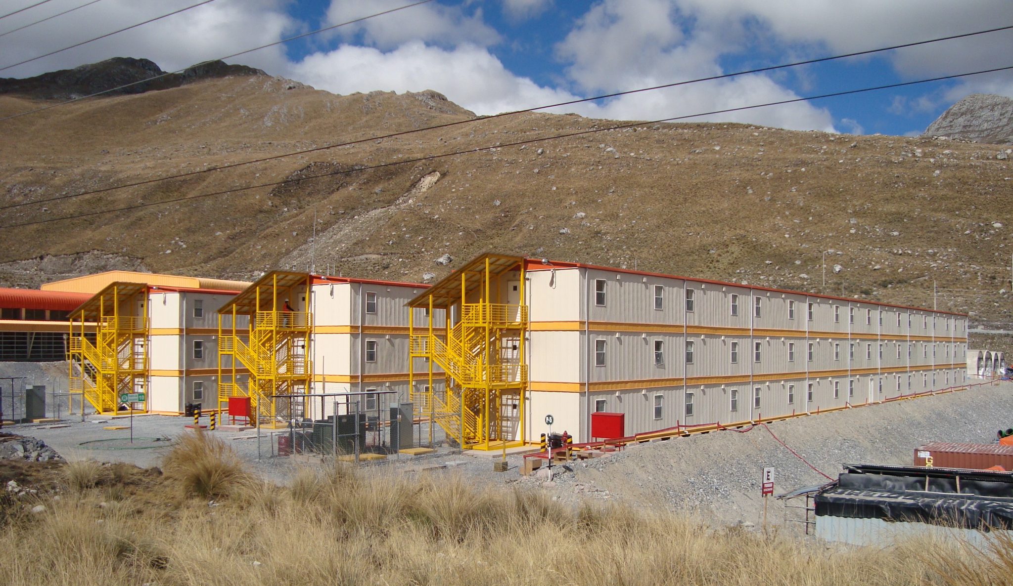 Oficinas Modulares y Espacios Para Trabajar Tecno Fast Chile